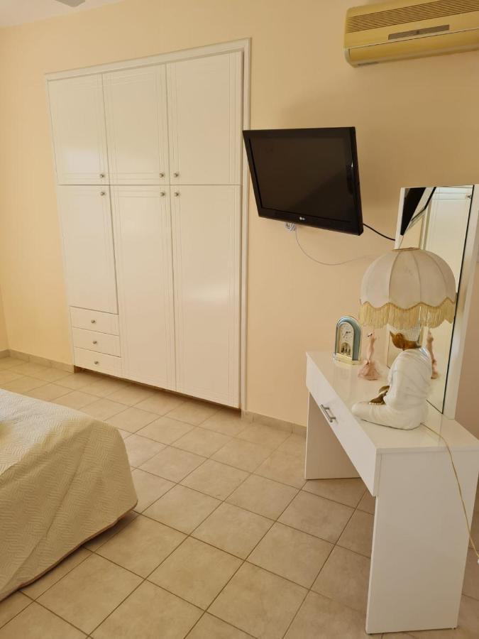 Stay Ocean Apartment Paphos Exterior photo